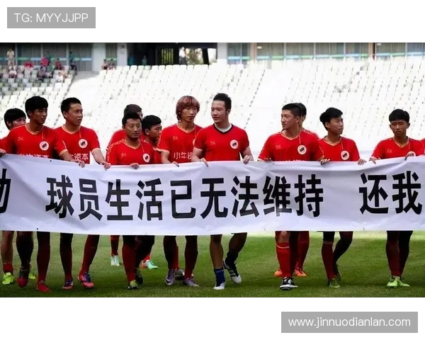 上海足球队速度之争引发热议球迷观点各异赛场表现成焦点